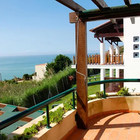 Apartament Blue - 4 Bedroom Sea View In Amazing São Martinho do Porto