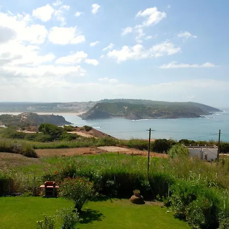 Blue - 4 Bedroom Sea View In Amazing Apartament *
